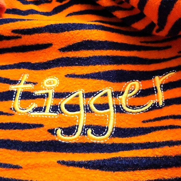Disney orange striped Tigger embroidered terry hooded robe - Picture 6 of 7